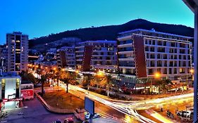 Revenu Apartments